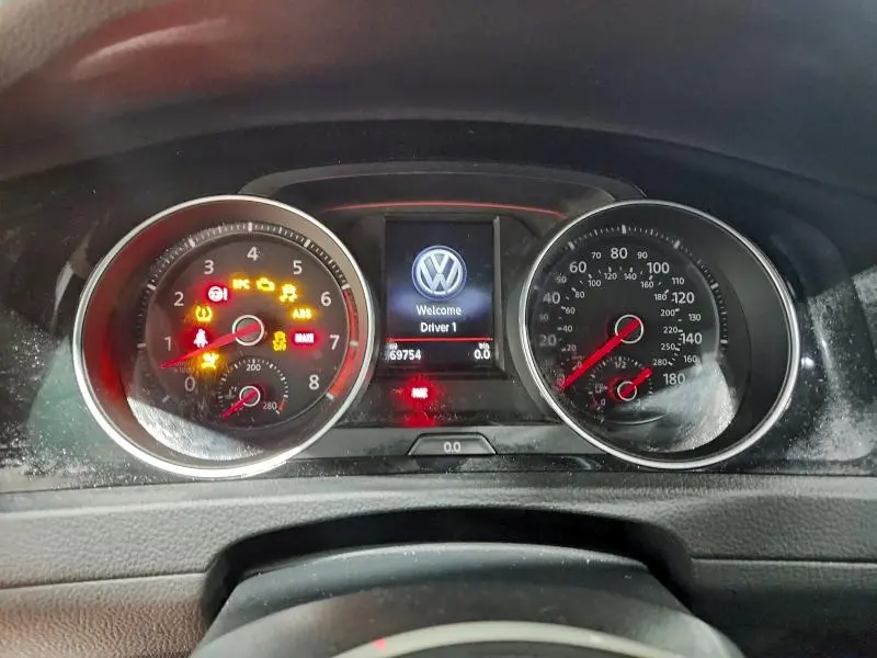 2018 VOLKSWAGEN GTI S  