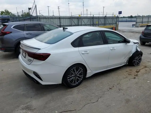 2024 KIA FORTE GT LINE  