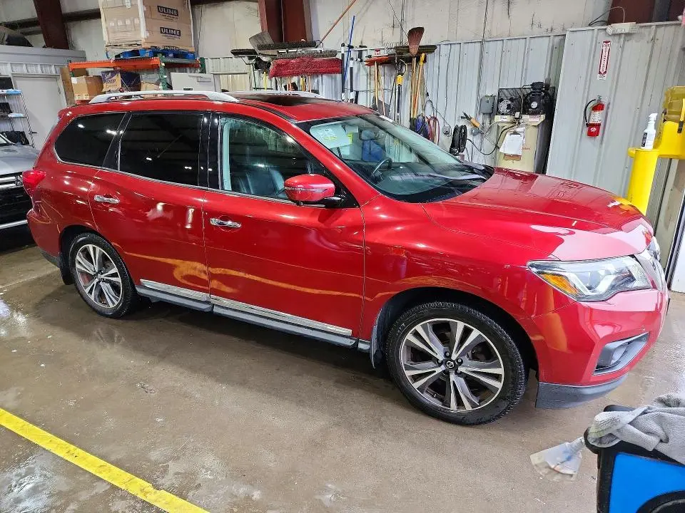 2017 NISSAN PATHFINDER S  