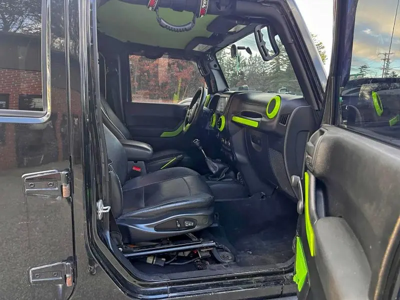 2011 JEEP WRANGLER UNLIMITED SPORT  