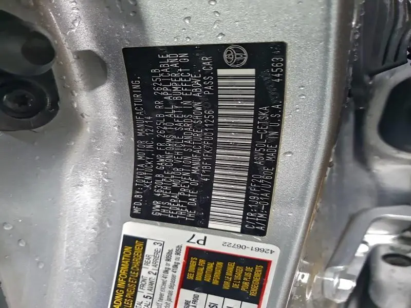 2015 TOYOTA CAMRY LE  