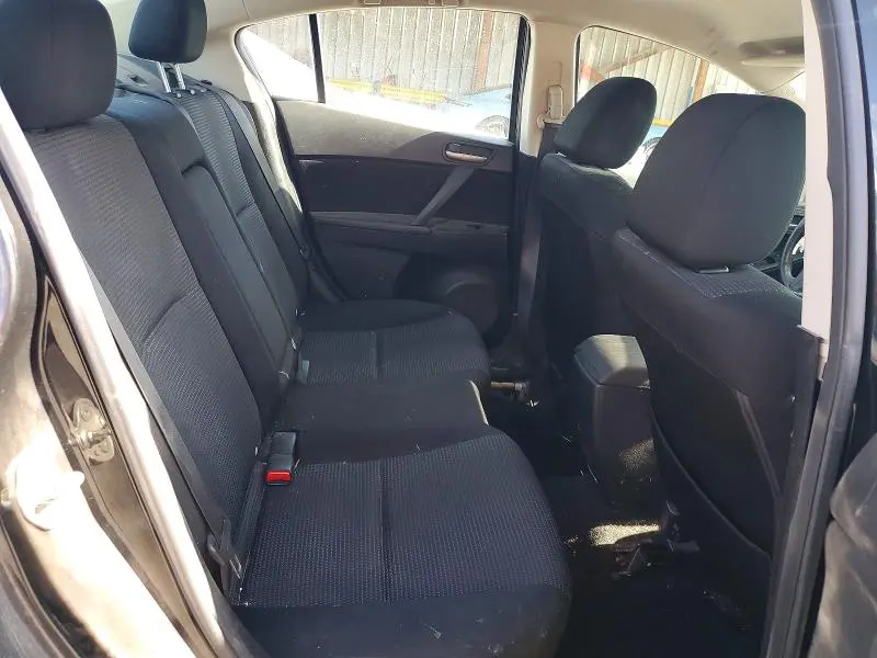 2012 MAZDA 3 I  