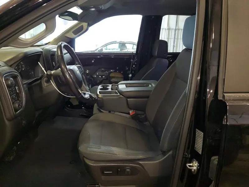2019 CHEVROLET SILVERADO K1500 LT  