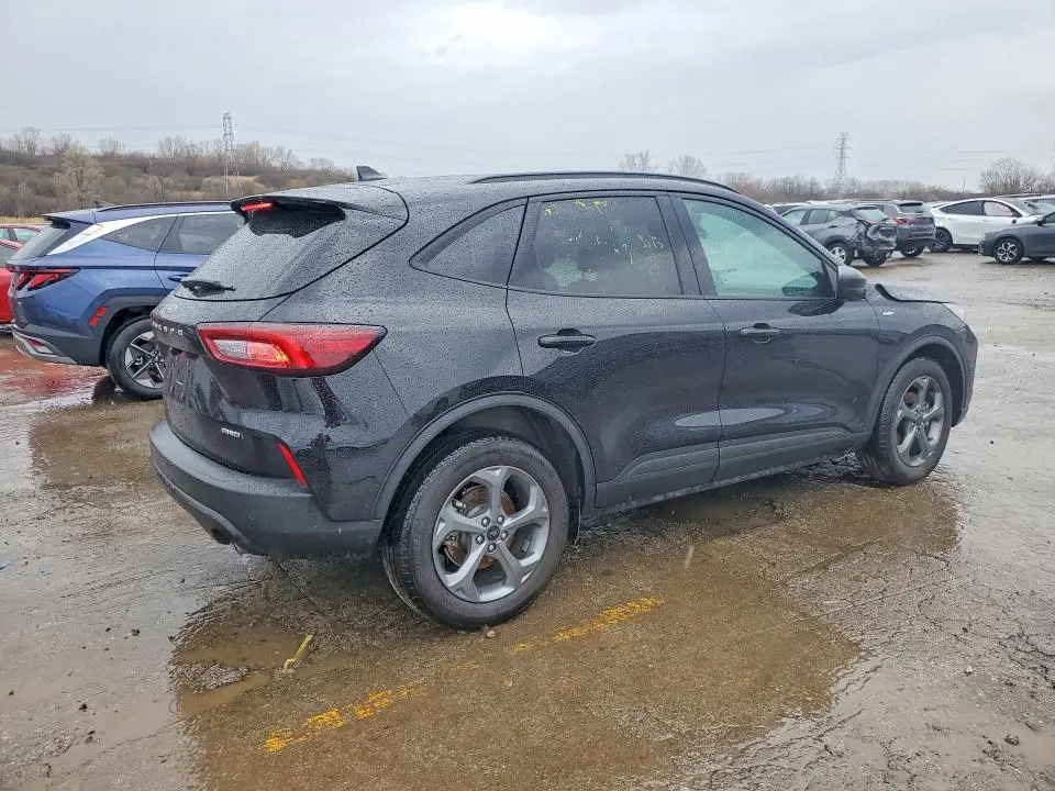 2025 FORD ESCAPE ST LINE  