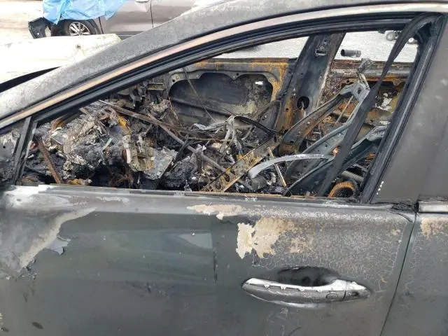 2014 HYUNDAI AZERA GLS  