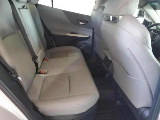 2024 TOYOTA VENZA LE  
