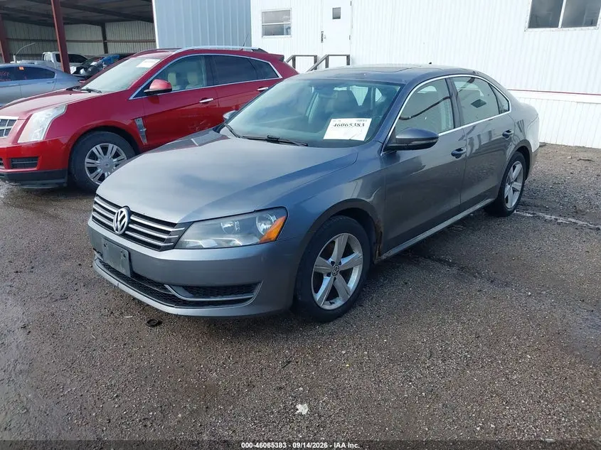 2012 VOLKSWAGEN PASSAT 2.5L SE