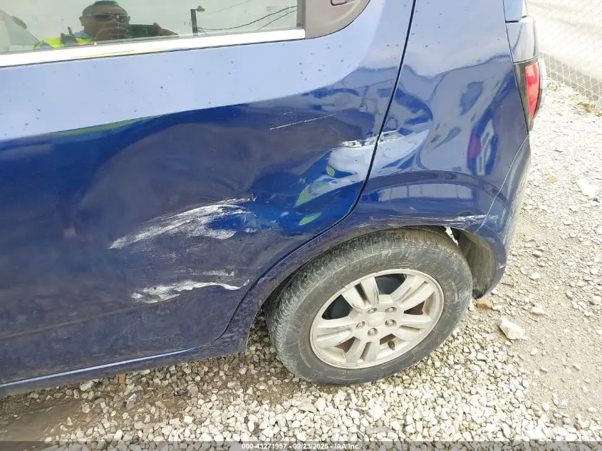 2014 CHEVROLET SONIC LT AUTO