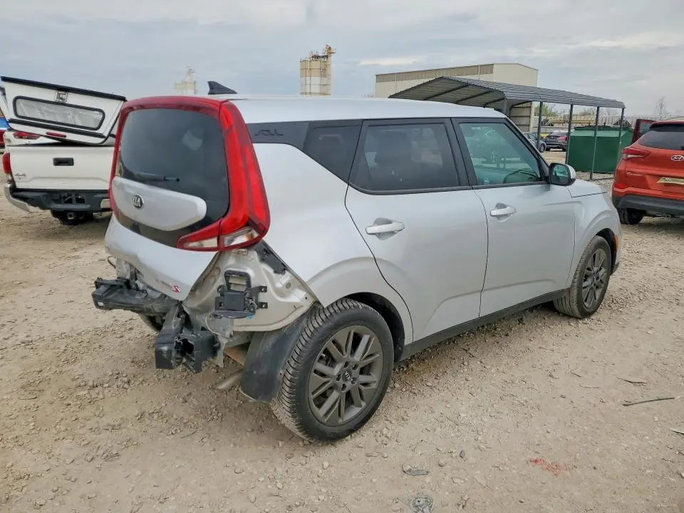 2021 KIA SOUL S  