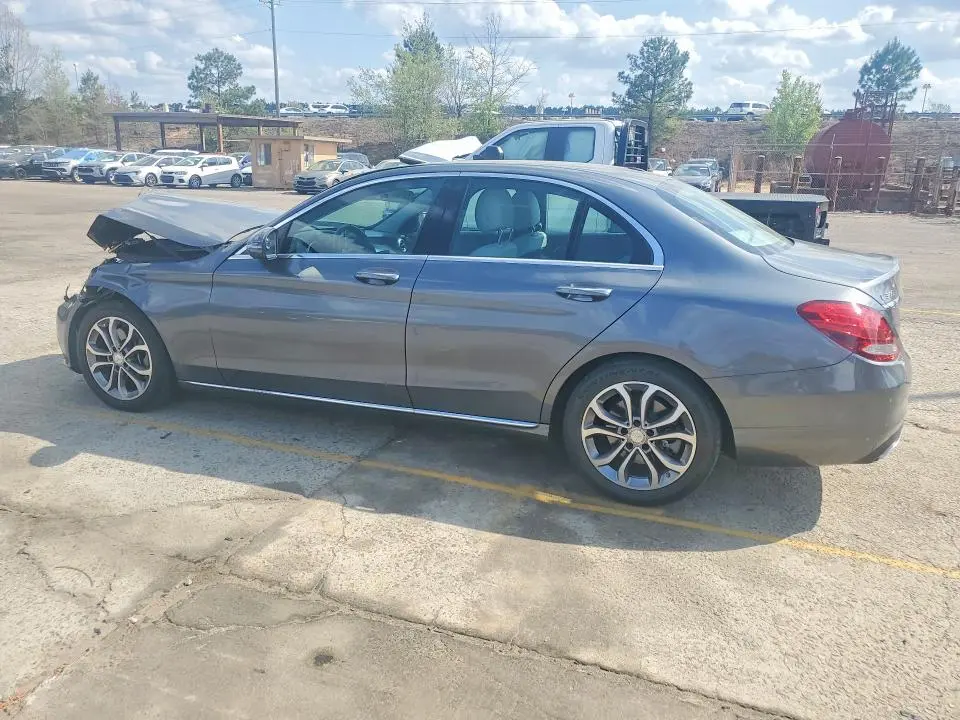 2017 MERCEDES-BENZ C 300  