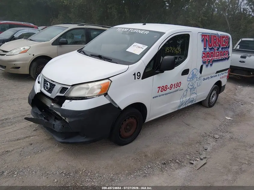 2015 NISSAN NV200 SV