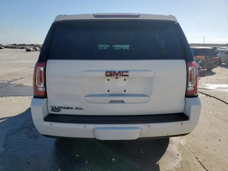 2015 GMC YUKON XL K1500 SLE  