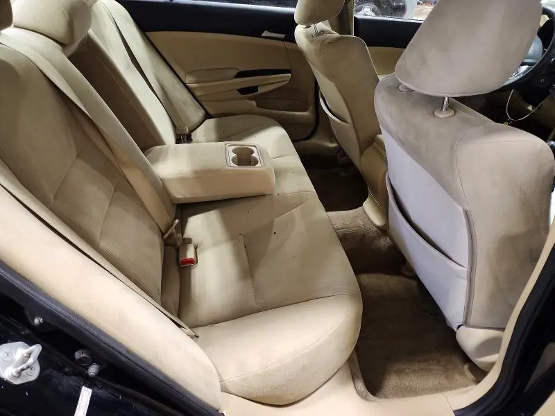 2012 HONDA ACCORD LX  