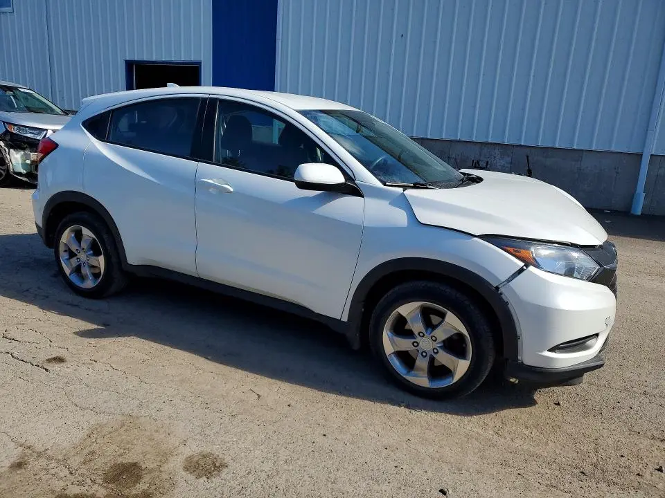 2018 HONDA HR-V LX  