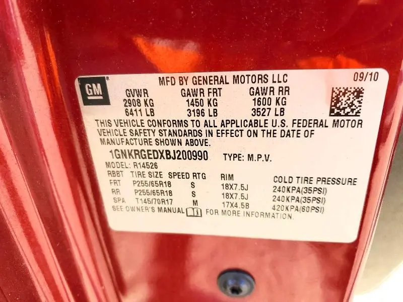 2011 CHEVROLET TRAVERSE LT  