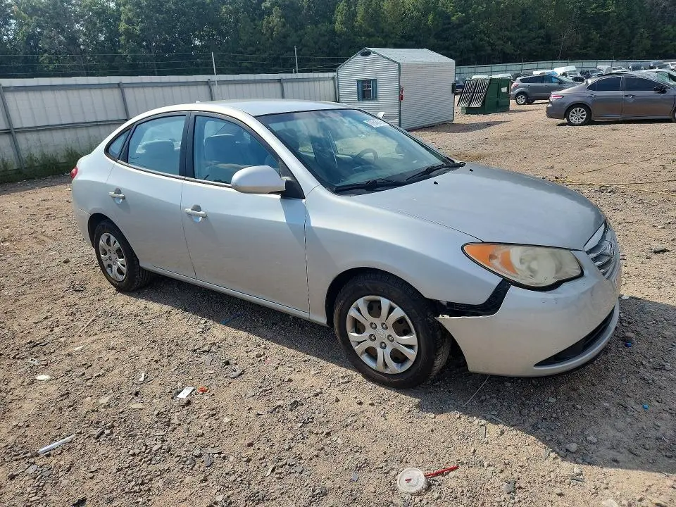 2010 HYUNDAI ELANTRA BLUE  