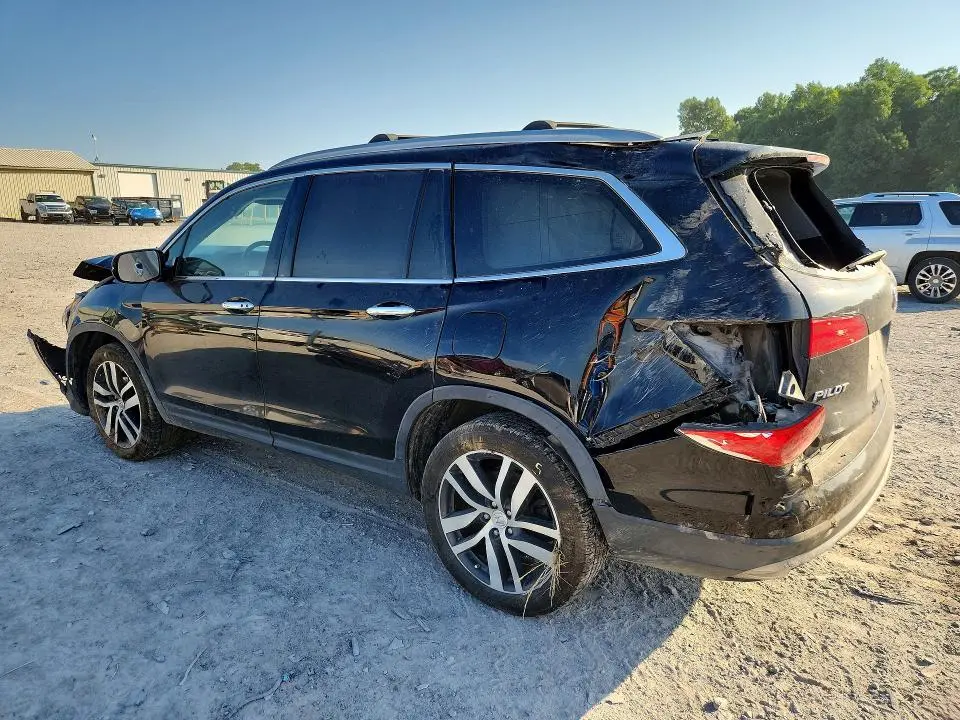 2018 HONDA PILOT TOURING  