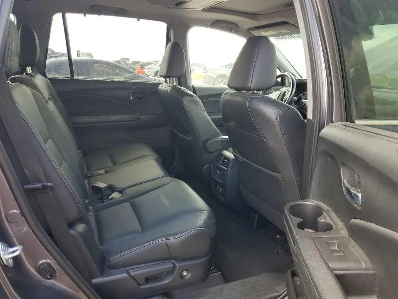 2021 HONDA PILOT TOURING  