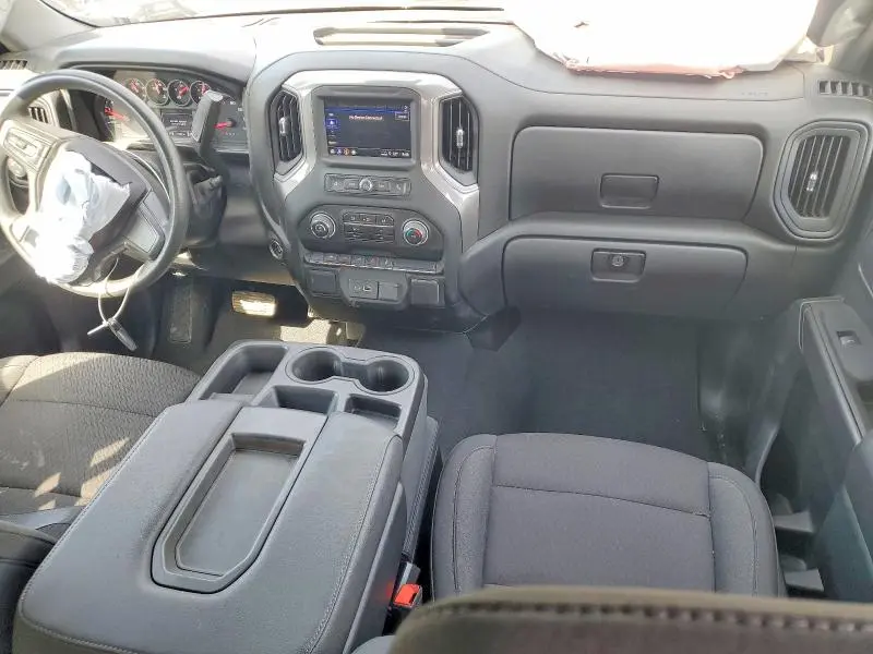 2024 CHEVROLET SILVERADO K1500 CUSTOM  