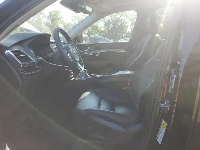 2019 VOLVO XC90 T6 MOMENTUM