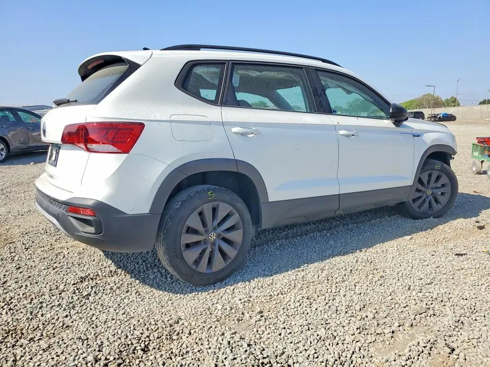 2024 VOLKSWAGEN TAOS S  