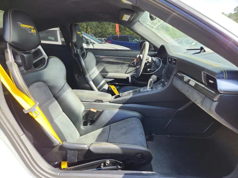 2018 PORSCHE 911 GT2 RS  