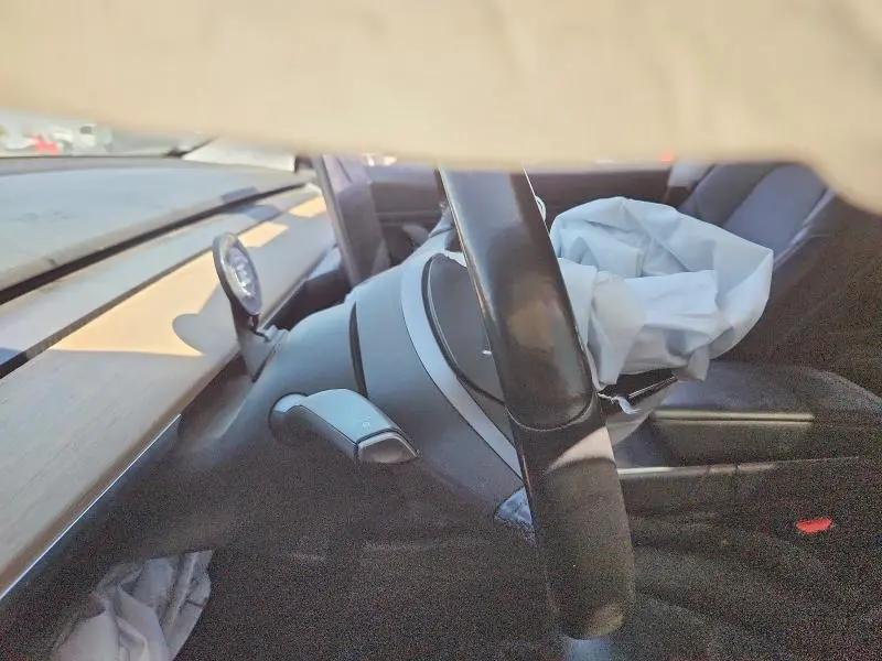2017 TESLA MODEL 3   