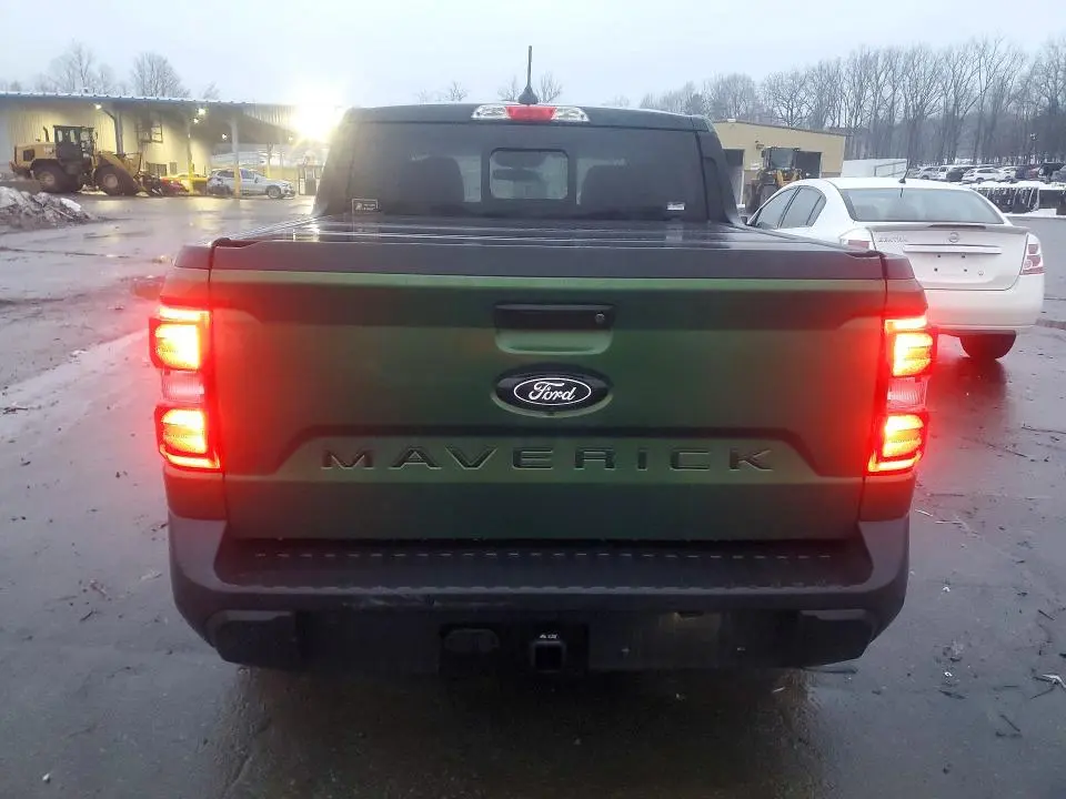 2025 FORD MAVERICK LARIAT  