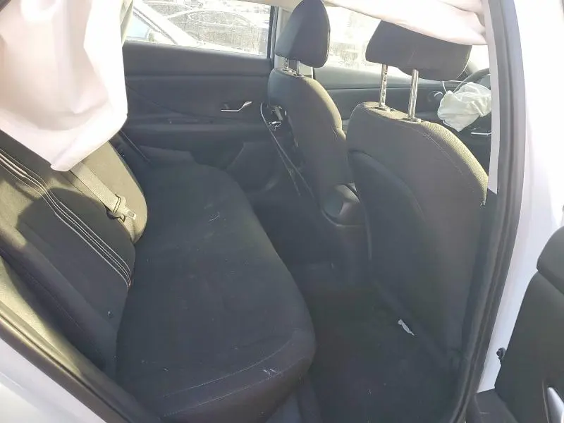 2026 HYUNDAI ELANTRA SEL  