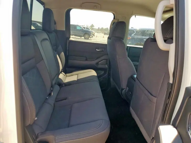 2025 NISSAN FRONTIER S  