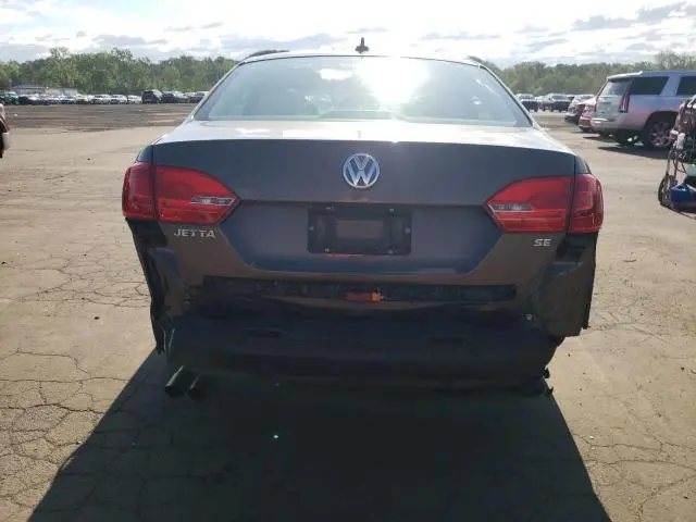2014 VOLKSWAGEN JETTA SE  