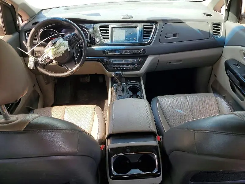 2016 KIA SEDONA SX  