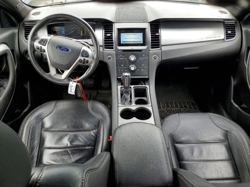 2018 FORD TAURUS SEL  
