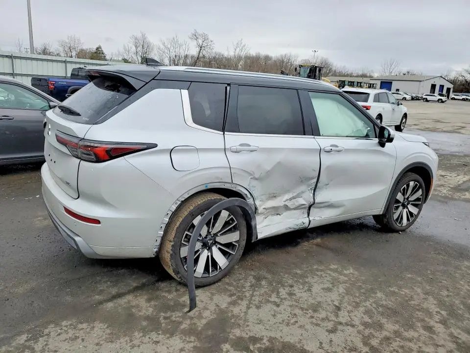 2025 MITSUBISHI OUTLANDER SEL  