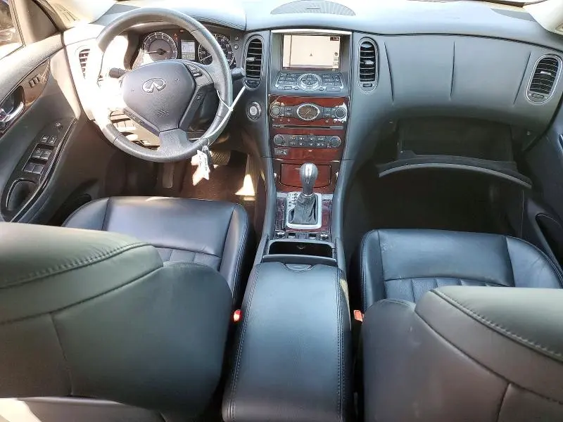 2016 INFINITI QX50 BASE  
