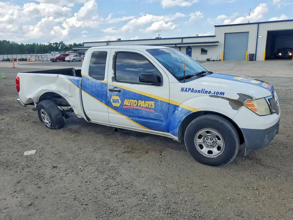 2012 NISSAN FRONTIER S  