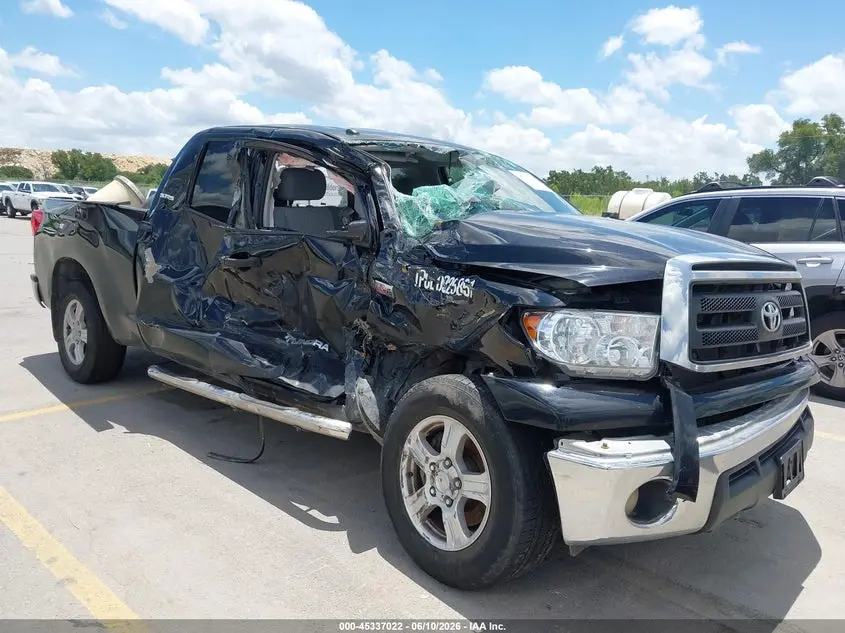 2010 TOYOTA TUNDRA GRADE 5.7L V8