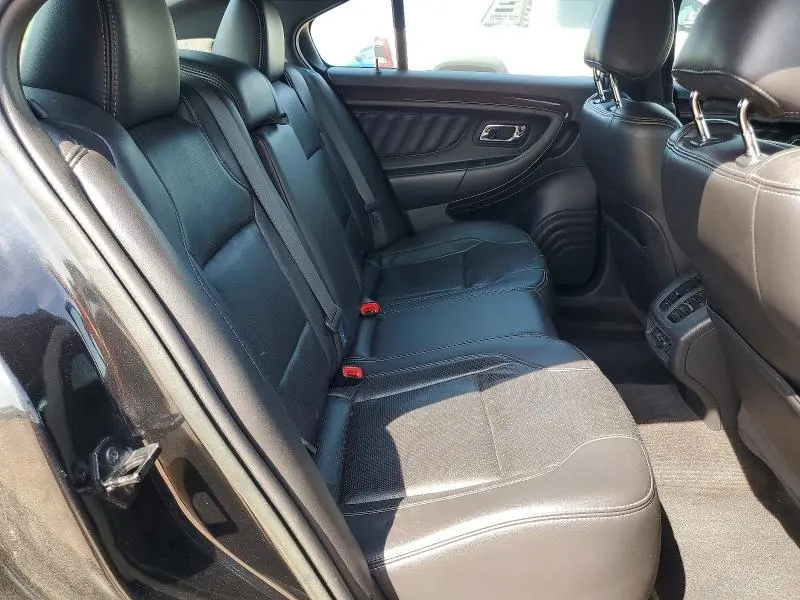 2015 FORD TAURUS LIMITED  