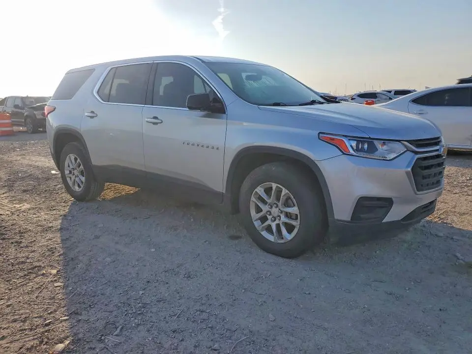 2020 CHEVROLET TRAVERSE LS  