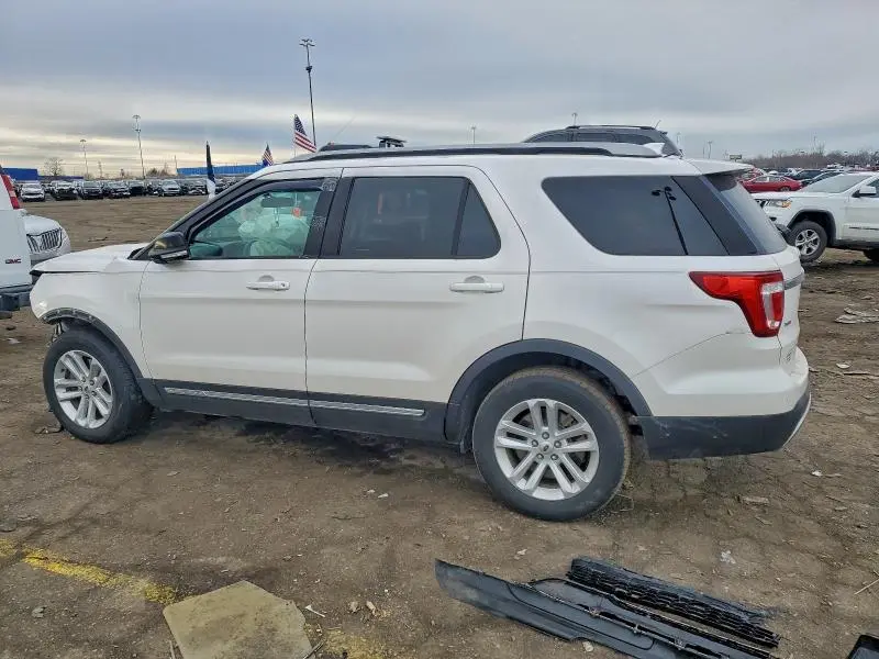 2017 FORD EXPLORER XLT  