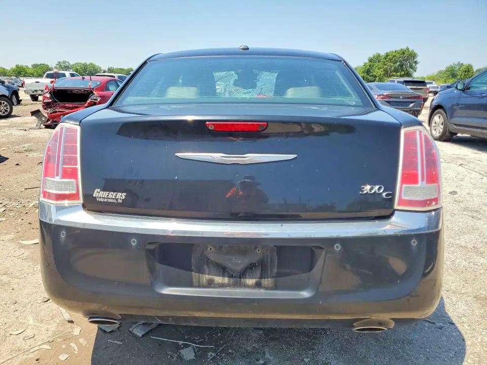 2011 CHRYSLER 300C   