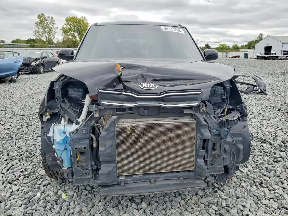 2018 KIA SOUL +  