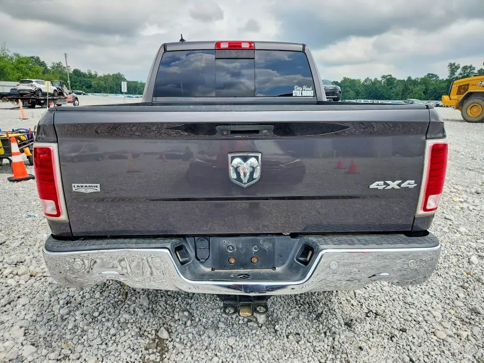 2016 RAM 1500 LARAMIE  