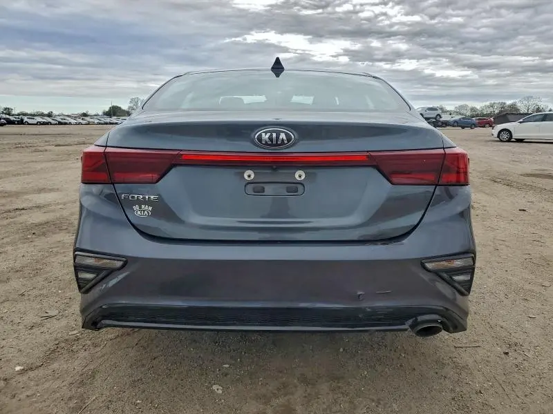 2020 KIA FORTE FE  