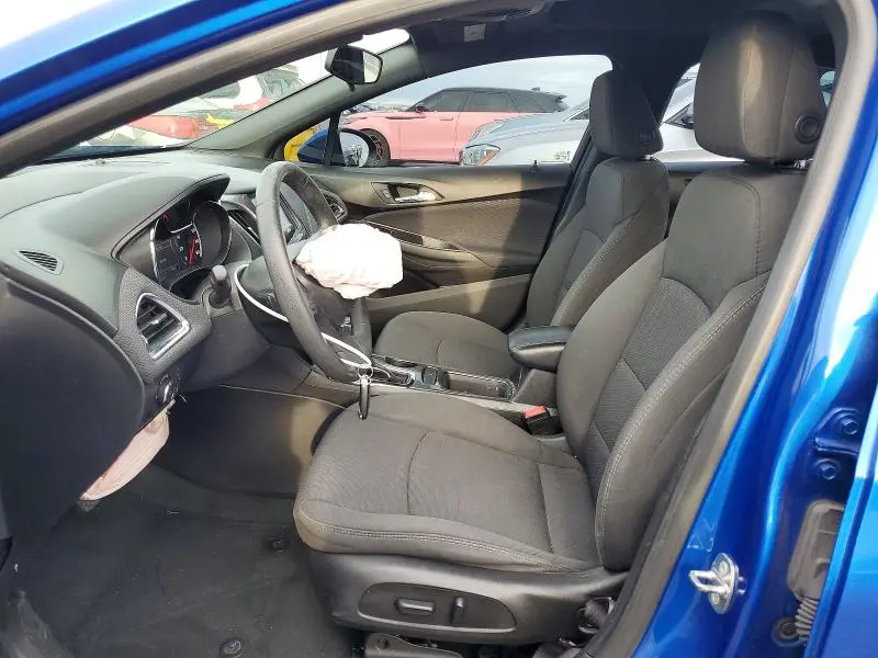 2017 CHEVROLET CRUZE LT  