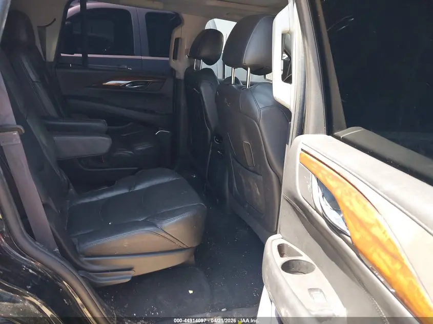 2016 CADILLAC ESCALADE LUXURY COLLECTION