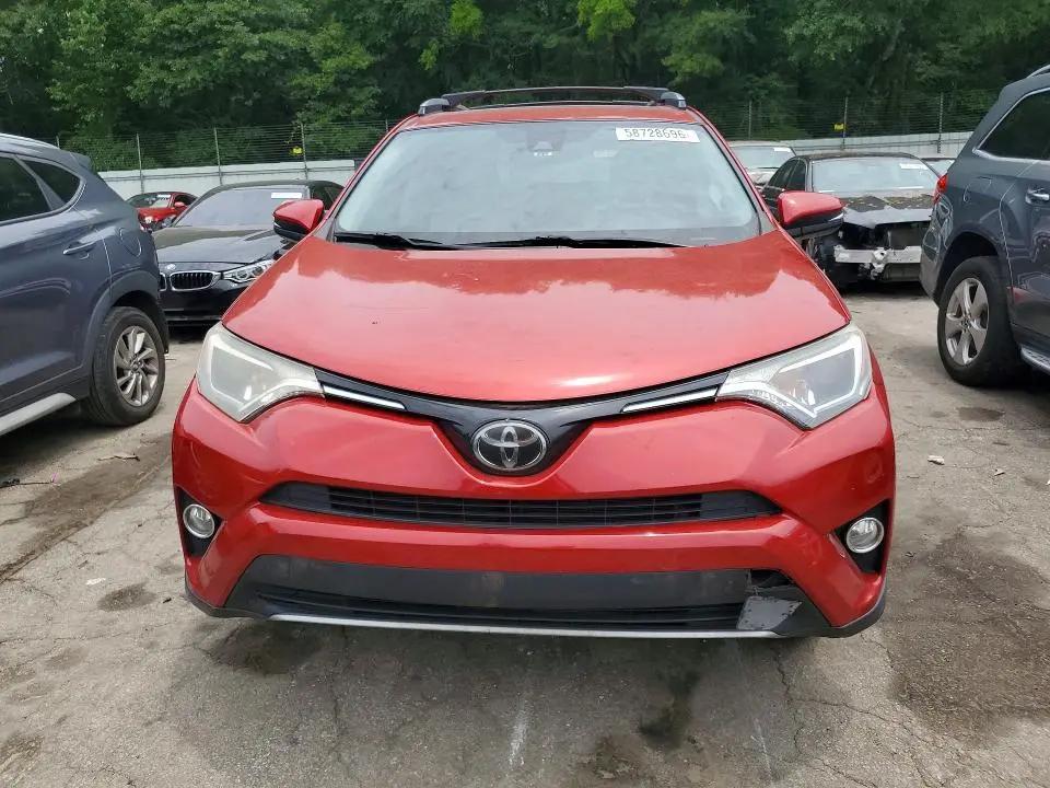 2017 TOYOTA RAV4 XLE  