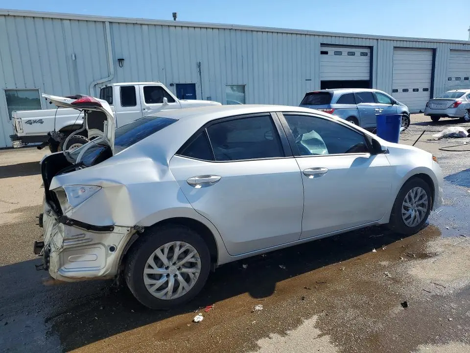 2019 TOYOTA COROLLA LE  