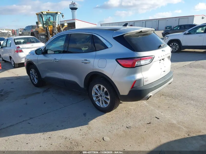 2020 FORD ESCAPE SE