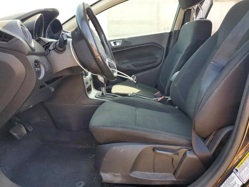 2016 FORD FIESTA SE  